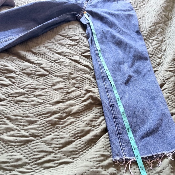 Abercrombie & Fitch Mom Jeans - Picture 7 of 7